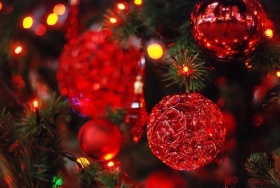 Конкурс "Коледни вълшебства" - Участвайте и спечелете страхотно бижу по ваш избор