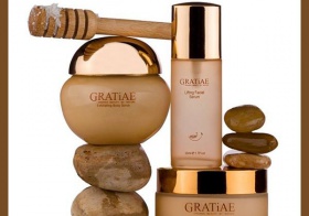 Спечели ексфолиращи соли и ароматно масло за тяло от Gratiаe Organic Beauty by Nature!