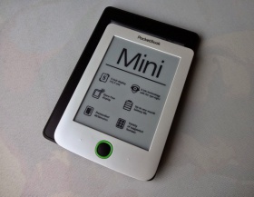 Спечели четец за електронни книги Pocketbook Mini