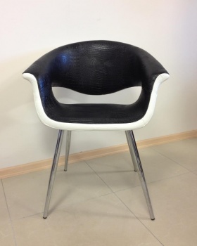 Спечелете модерно и авангардно кресло