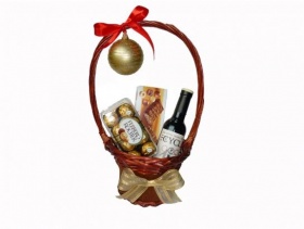 Спечелете коледна кошница с лакомства